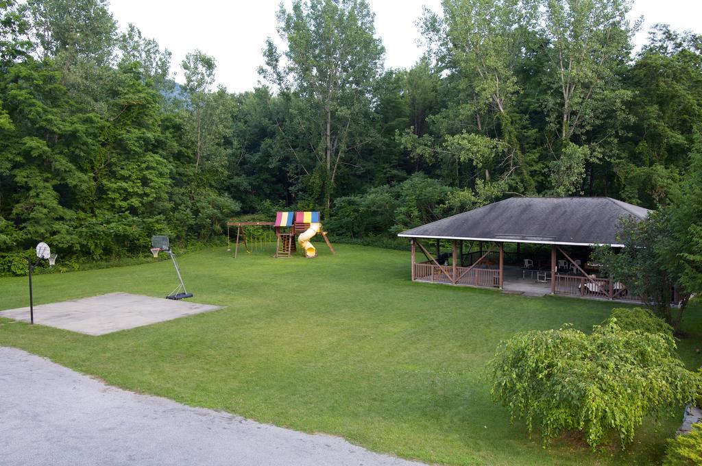 Lyn Aire Motel - Lake George Zewnętrze zdjęcie